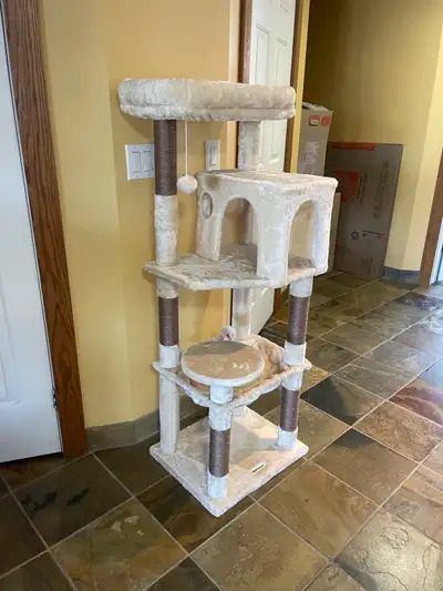 New Cat Condo Craft House Toy Tree, View more