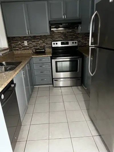 Private room available, Brampton South