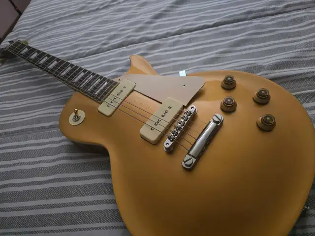LP Gold top in Guitars in Markham / York Region - Image 4