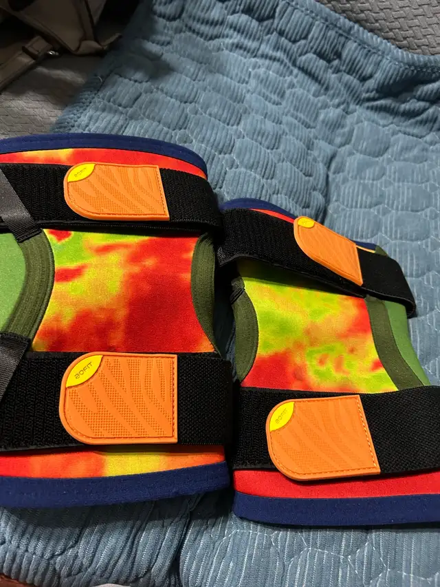 Brand New-AOFIT Knee Brace Support