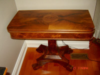 Beautiful Antique Mahogany Side Table - Early 1900's - England