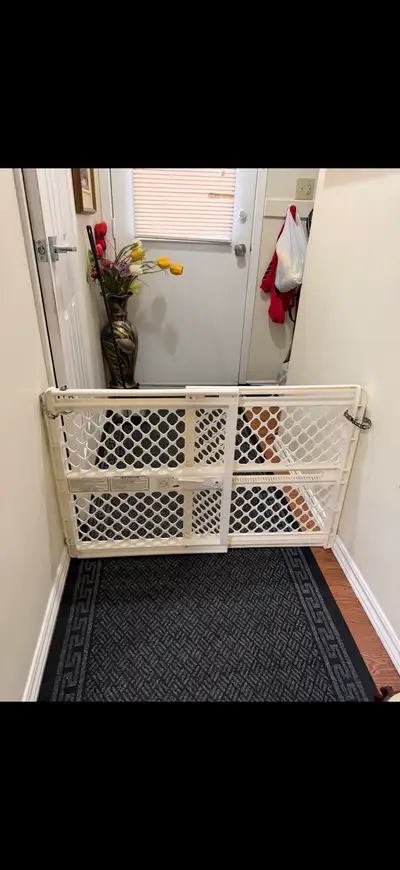 Extendable Safety Gate, View more