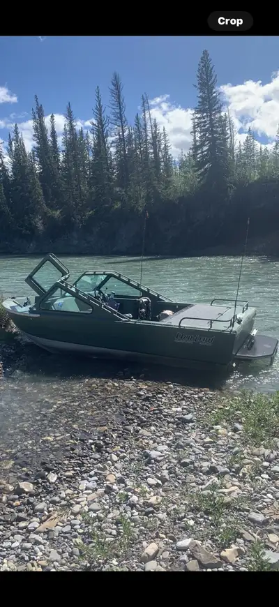 2018 Outlaw Lynx 16’ 200 mercury sport jet Only 80hrs Boat runs perfectly, needs nothing. Comes with...