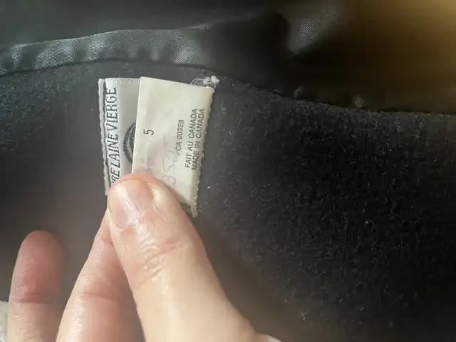 Ankle length wool winter coat - made in Canada in Women's - Tops & Outerwear in City of Montréal - Image 6
