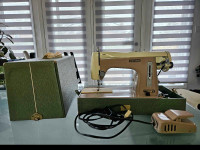 Machine à coudre - Sewing machine