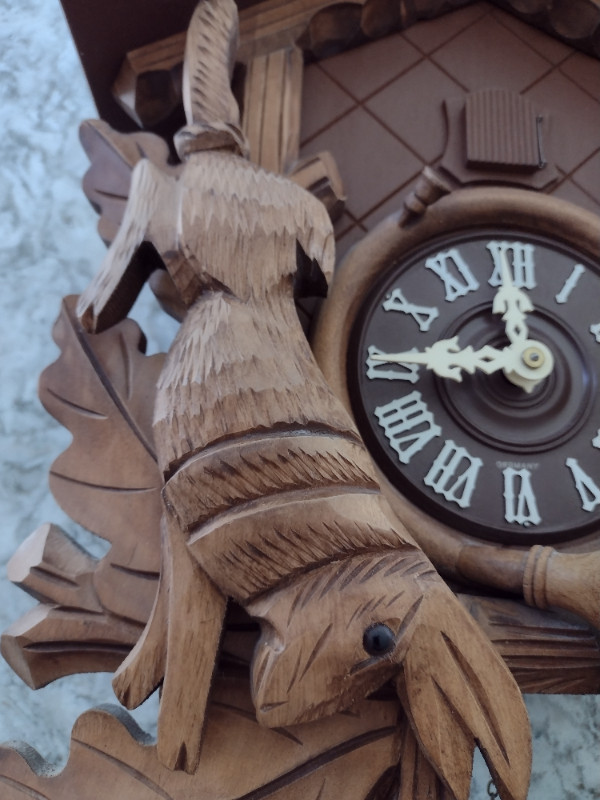 Cuckoo Clock in Arts & Collectibles in Barrie - Image 3