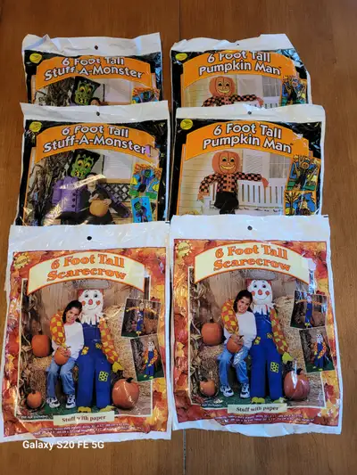 Halloween Stuff and Monster, Pumpkin Man, Scarecrow (EACH BAG), View more
