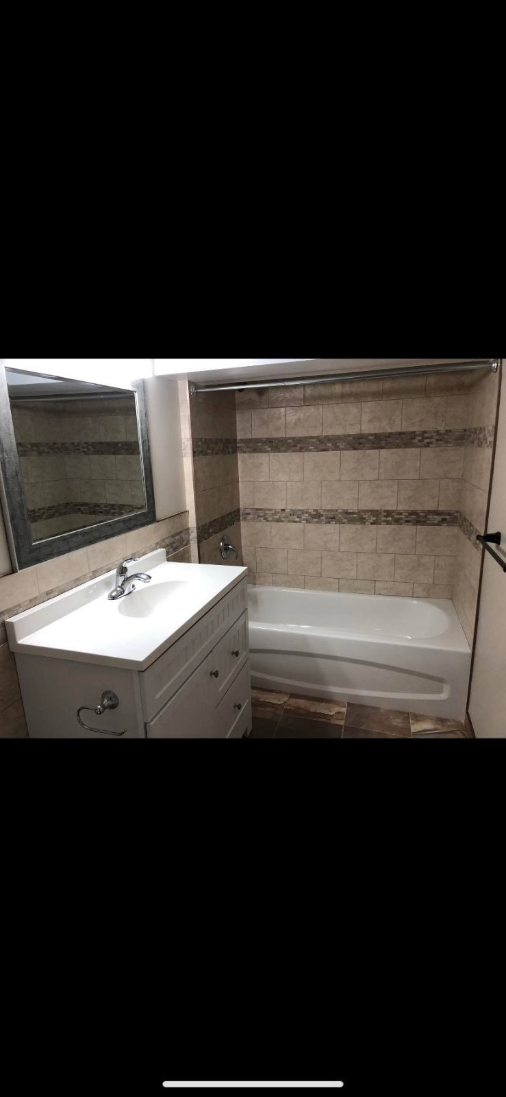 Basement for rent in scarborough 3