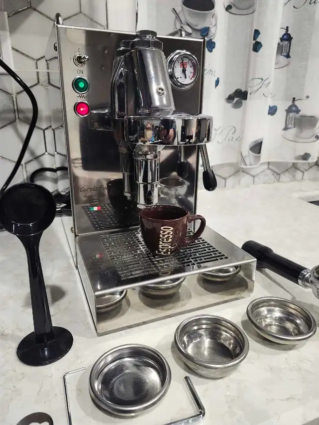 Quick Mill espresso in Coffee Makers in City of Montréal - Image 4