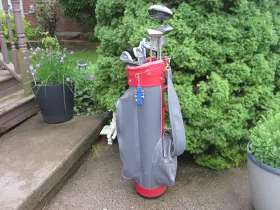 Women's Right Hand 12-pc Golf Clubs Set (Dunlop Talon) & Bag, View more