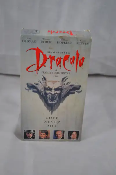 Bram Stoker's Dracula - VHS - Horror - Keanu Reeves Winona Ryder, View more