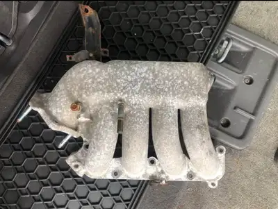 I am selling an Intake Manifold for a 2004-2005 Acura TSX 2.4L K24. This is a great mod for 2003-200...