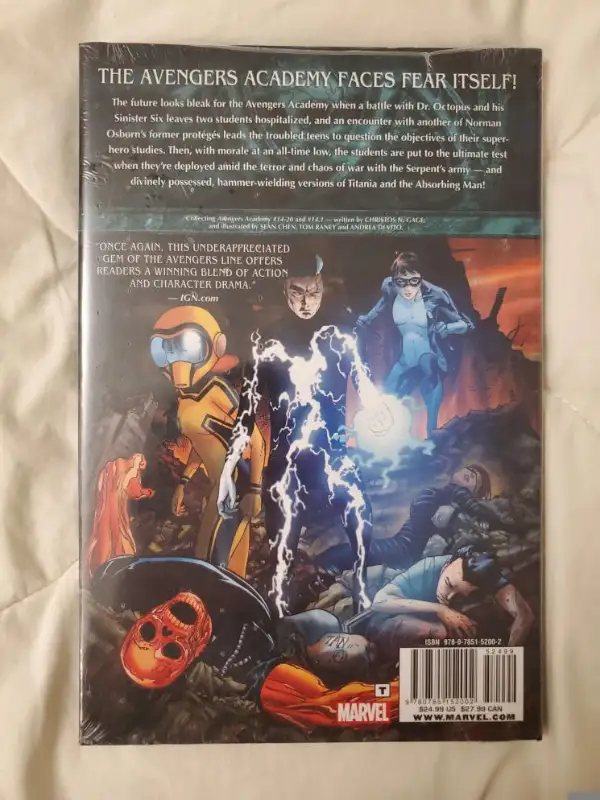 Avengers Academy: Fear Itself Hardcover Graphic Novel in Comics & Graphic Novels in Mississauga / Peel Region - Image 3