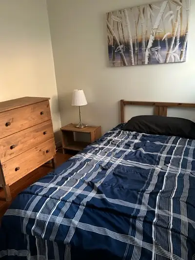 Logis a 2 chambres pour 380.00 / semaine a louer, logis meublé, literies fournis, idéale pour travai...