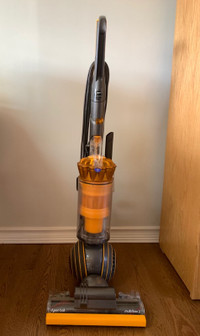 Dyson ball multifloor 2 vacuum cleaner