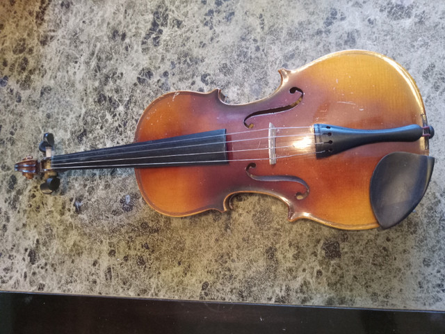 Antione Stradivarius copy of Violin in String in Pembroke