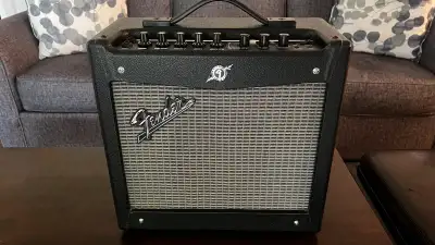 Fender Mustang Amp used 2 times .. actual picture original box excellent sound asking $200 OBO