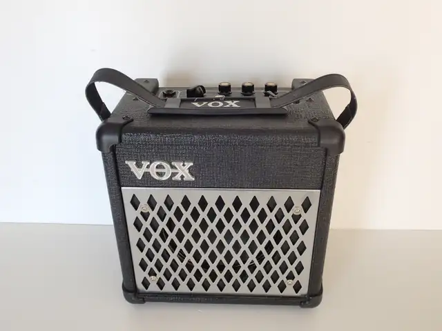 VOX DA5 Amplifier546596641089802241