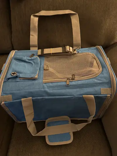 Airline Approved Pet Carrier. 20lbs. 18.1” L X 11.9” W X 11.9” H. Pick up only. No holds. $50. Price...