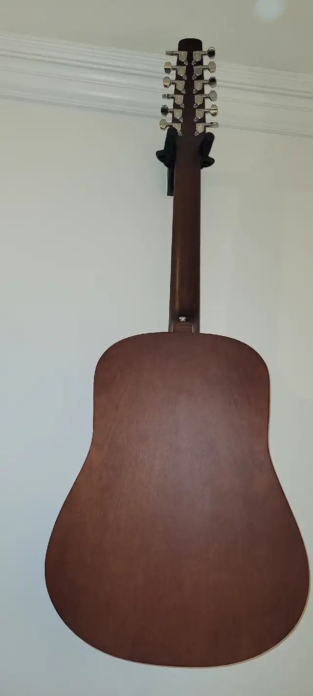 Guitares acoustiques in Guitars in Laval / North Shore - Image 2