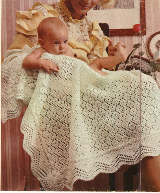 Patron Chale Carre Couverture Bebe Landau Burnous Layette Baby Loisirs Et Artisanat Laval Rive Nord Kijiji