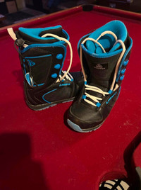 Firefly snowboarding boots