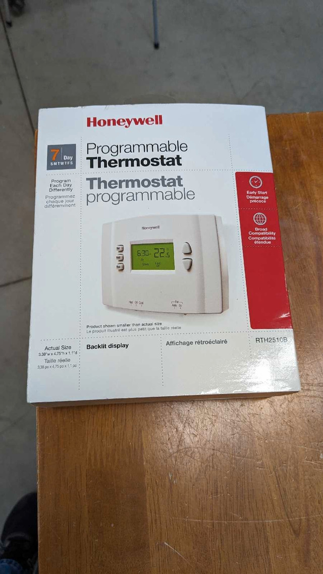 Honeywell Home 7 Day Programmable Thermostat- REDUCED in Heaters, Humidifiers & Dehumidifiers in Peterborough