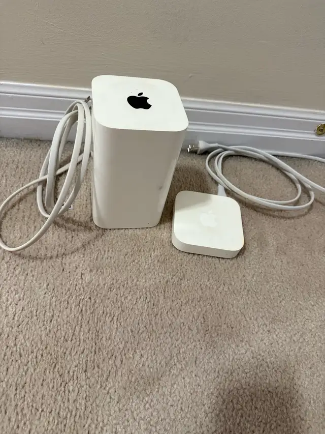 APPLE AIRPORT WIFI EXTENDER & AIRPORT EXPRESS in Networking in Oakville / Halton Region - Image 2
