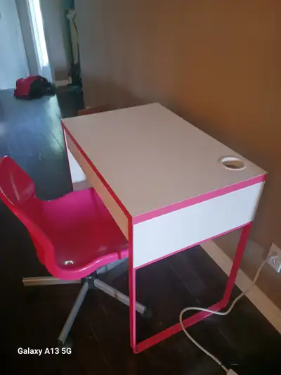 Girl's Computer Desk, View more