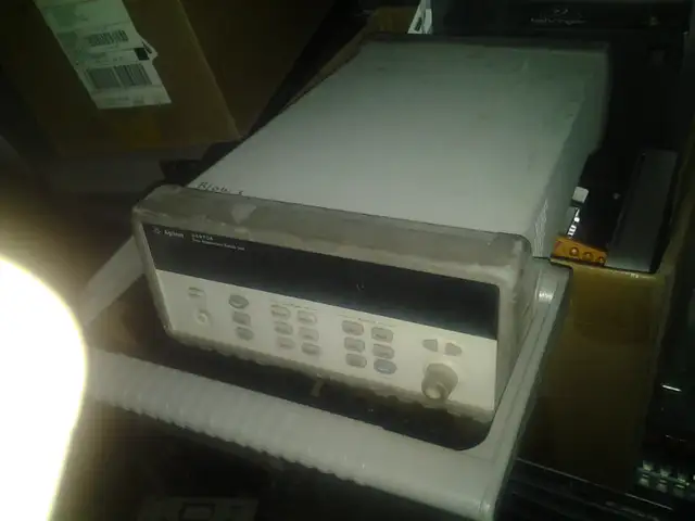 Agilent 34970A Data Acquisition/Switch test equipment 900+pc MAC in Other in City of Montréal - Image 3