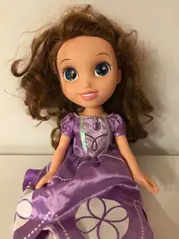 Poupée Princesse Sofia 15’’