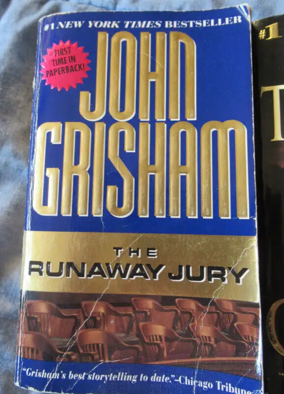 John Grisham Books in Fiction in Oshawa / Durham Region - Image 5