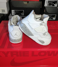 AIR JORDAN 4 RETRO WHITE-OREO-CEMENT KIDS SZ 7C WORE TWICE ONLY