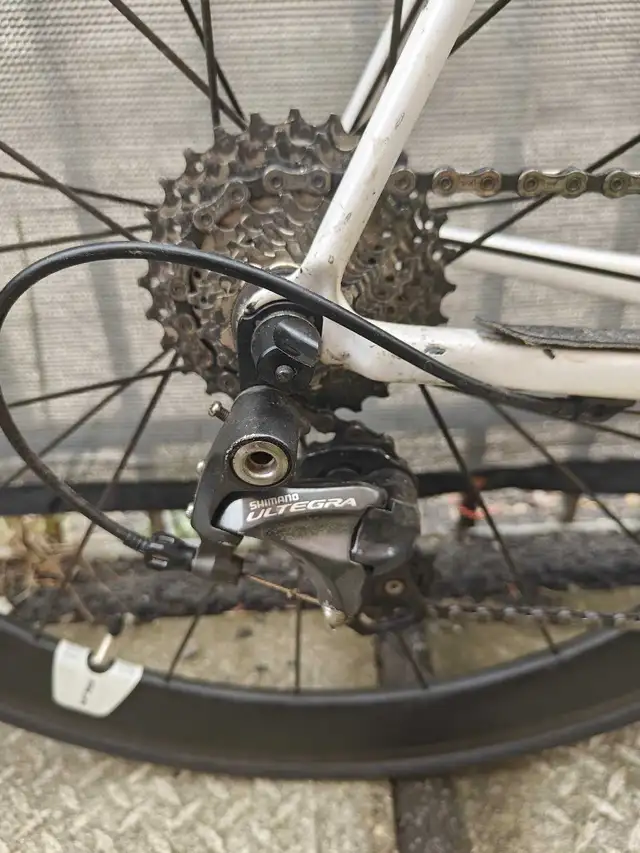 Cervelo R3 Carbon Bike, Carbon Wheels and Power Meter in Road in City of Toronto - Image 10