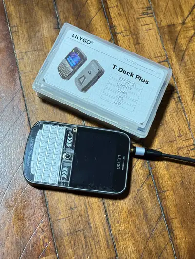 Lillygo tdeck plus Meshtastic esp32 GPS, View more