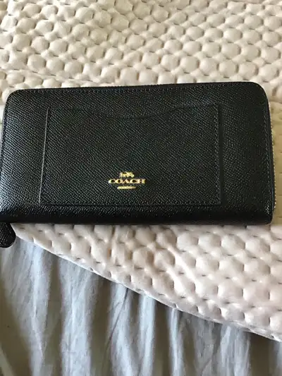 Black wallet COACH, View more