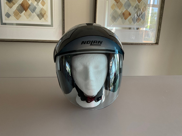 Casque de moto NOLAN grandeur S  dans Autre  à Laval/Rive Nord - Image 4