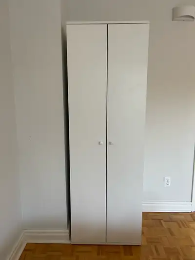 Dresser closet, View more