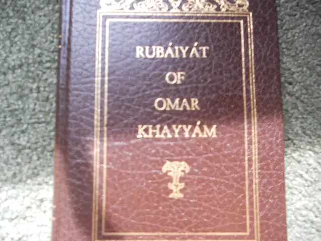 Rubaiyat of Omar Khayyam book in Other in Kitchener / Waterloo - Image 2