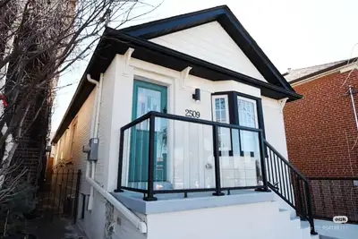 2bedrooms 1bath basement for Rent
