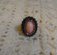 Costume Jewelry - Faux Stones and Gold Ring - size 6 or 7