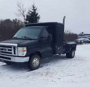 2009 Ford E 350