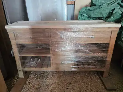 Brand new vanity has double sink and 2 handle colours. Power drawer 5' x 24" x 34" high.