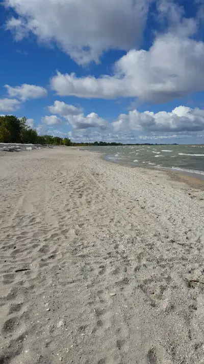 Twin Lakes Beach - Rental Cabin - Lake Manitoba, View more