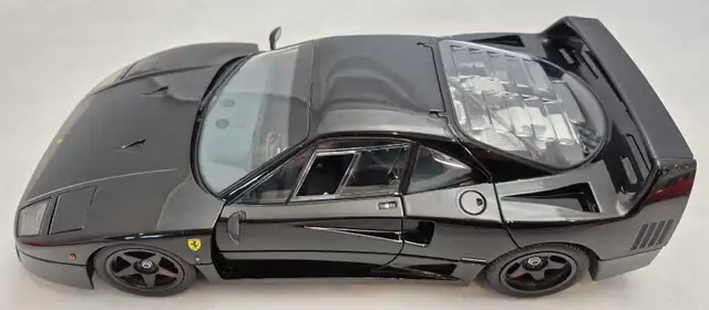 Ferrari F40 Light Weight Version Nero Black 1:18 Diecast Kyosho in Arts & Collectibles in Markham / York Region - Image 4