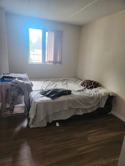 Renting  a 1-bed in a 2-bed apartment @ Pembina