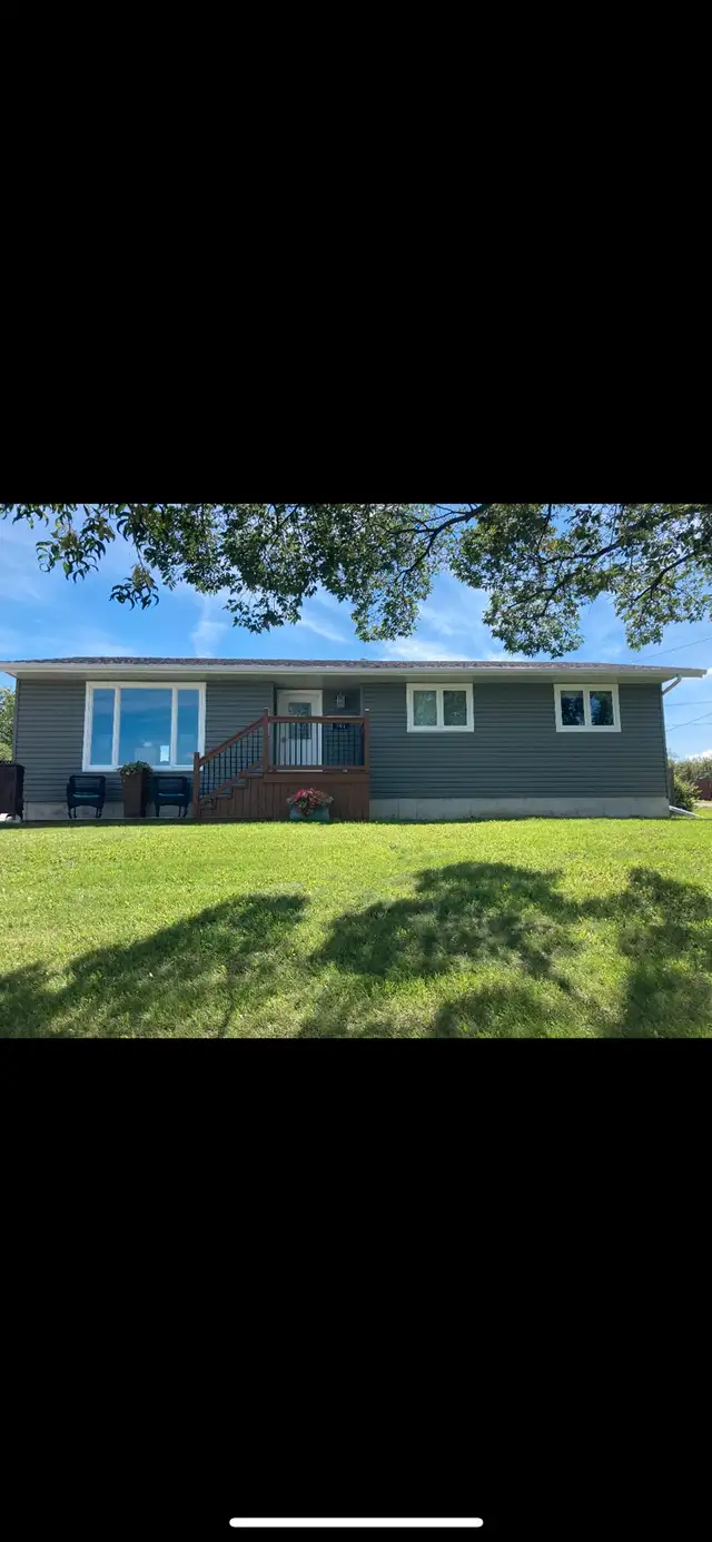 Beautiful house for sale or possible rent.63672016972801120
