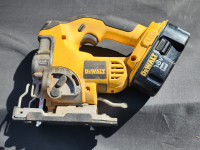 DeWalt DC330, 18V Cordless Variable Speed Jig Saw With Battery