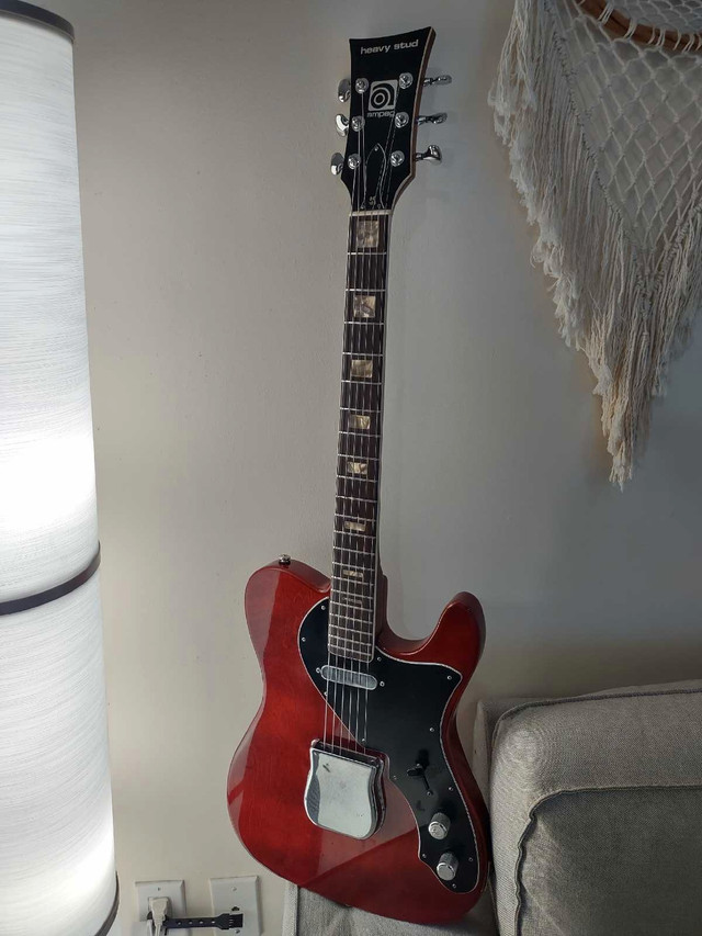 Vintage Ampeg Heavy Studd GE-150 w/Case in Guitars in Calgary
