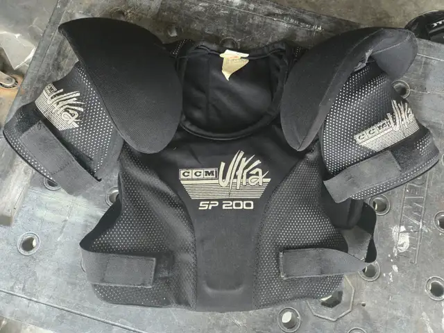 Youth Hockey Equipment-80.00 For All in Hockey in Winnipeg - Image 5